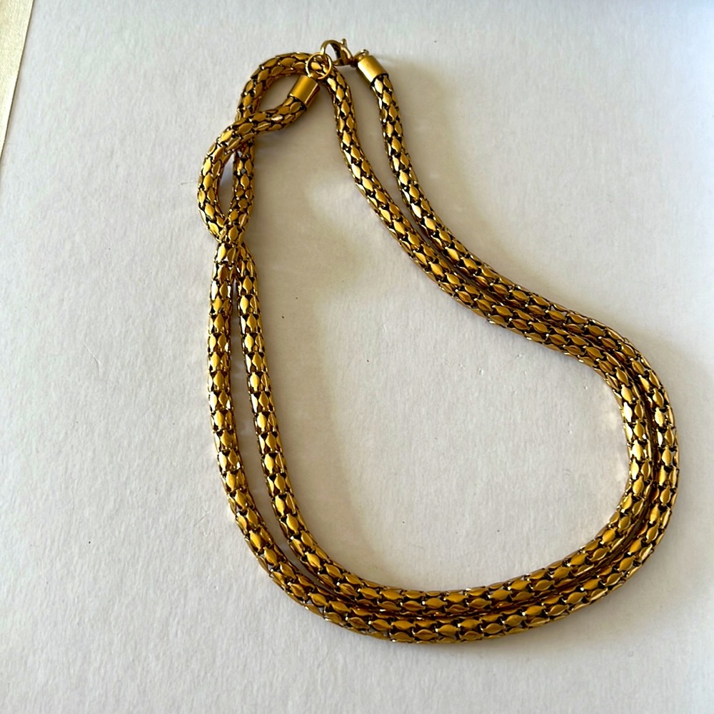 Long goldtone necklace